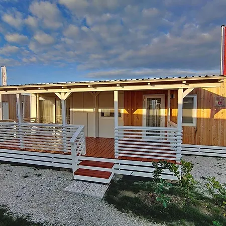 Kemping Gebetsroither Glamping Village Catez Catez ob Savi