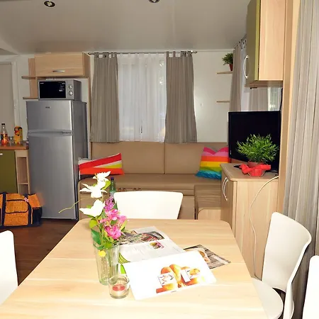 Gebetsroither Glamping Village čatež Campingplatz 3*