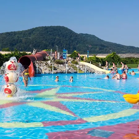 Gebetsroither Glamping Village čatež Catez ob Savi