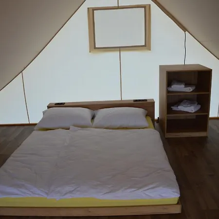 Gebetsroither Glamping Village Catez Kemping 3*